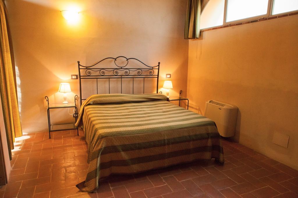 Casa Vacanze "Casale Al Pino" 리파벨라 외부 사진