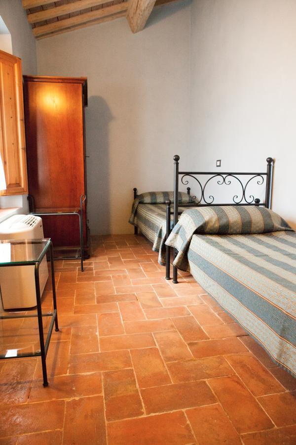Casa Vacanze "Casale Al Pino" 리파벨라 외부 사진