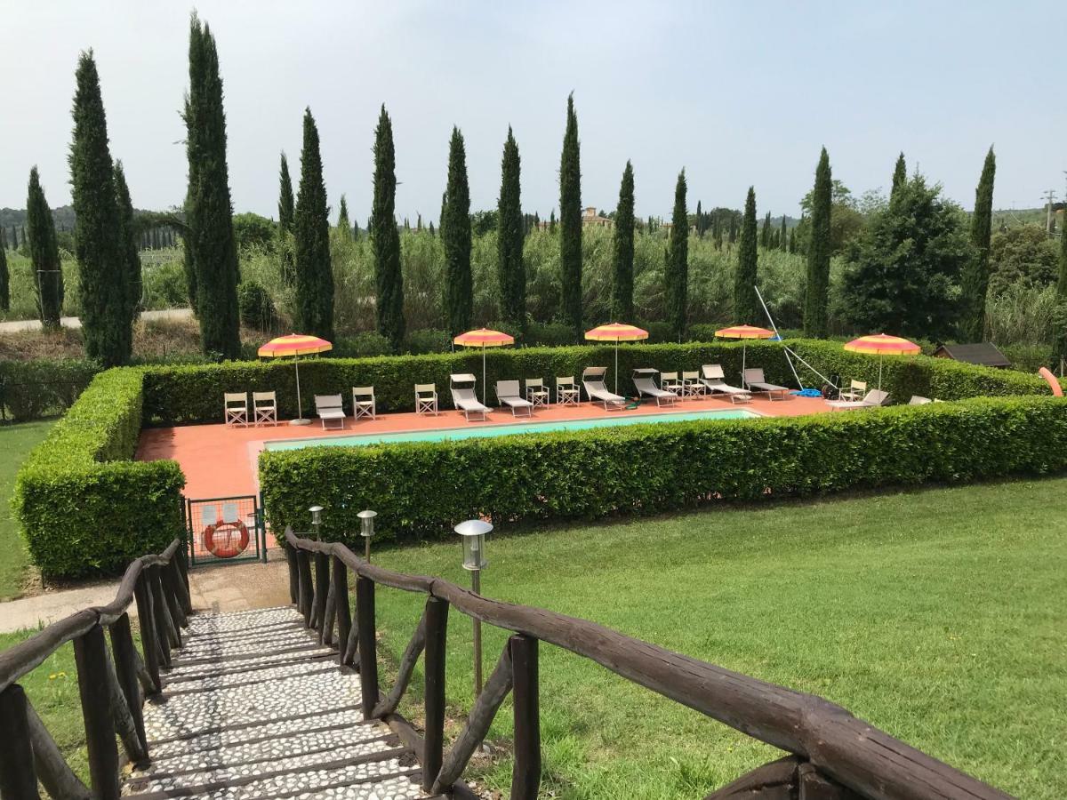 Casa Vacanze "Casale Al Pino" 리파벨라 외부 사진